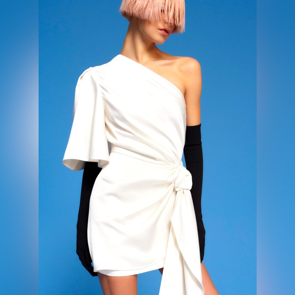 Solace London Marcie Mini Dress in Cream, US Size 4